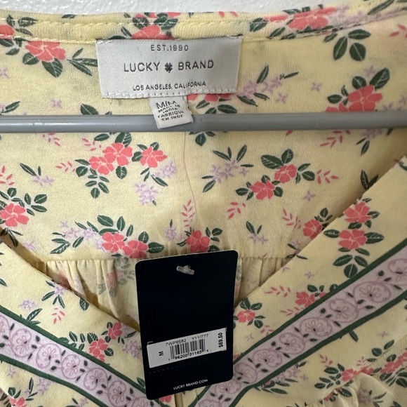 NWT Women’s floral lucky brand top - Picture 2 of 5